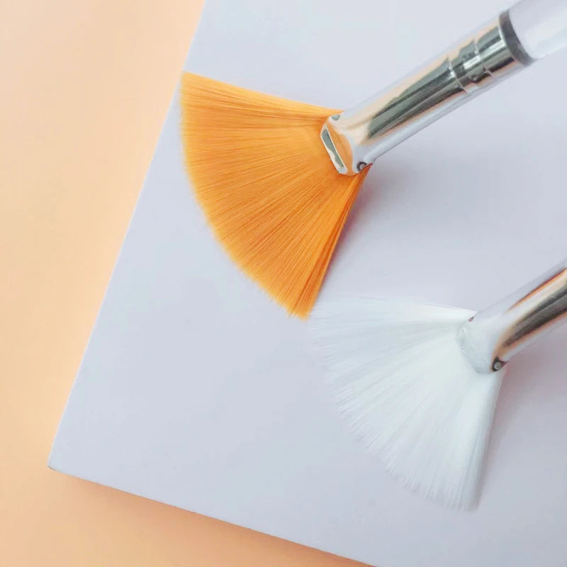 Fan-Shape Multifunction Makeup Brush Set